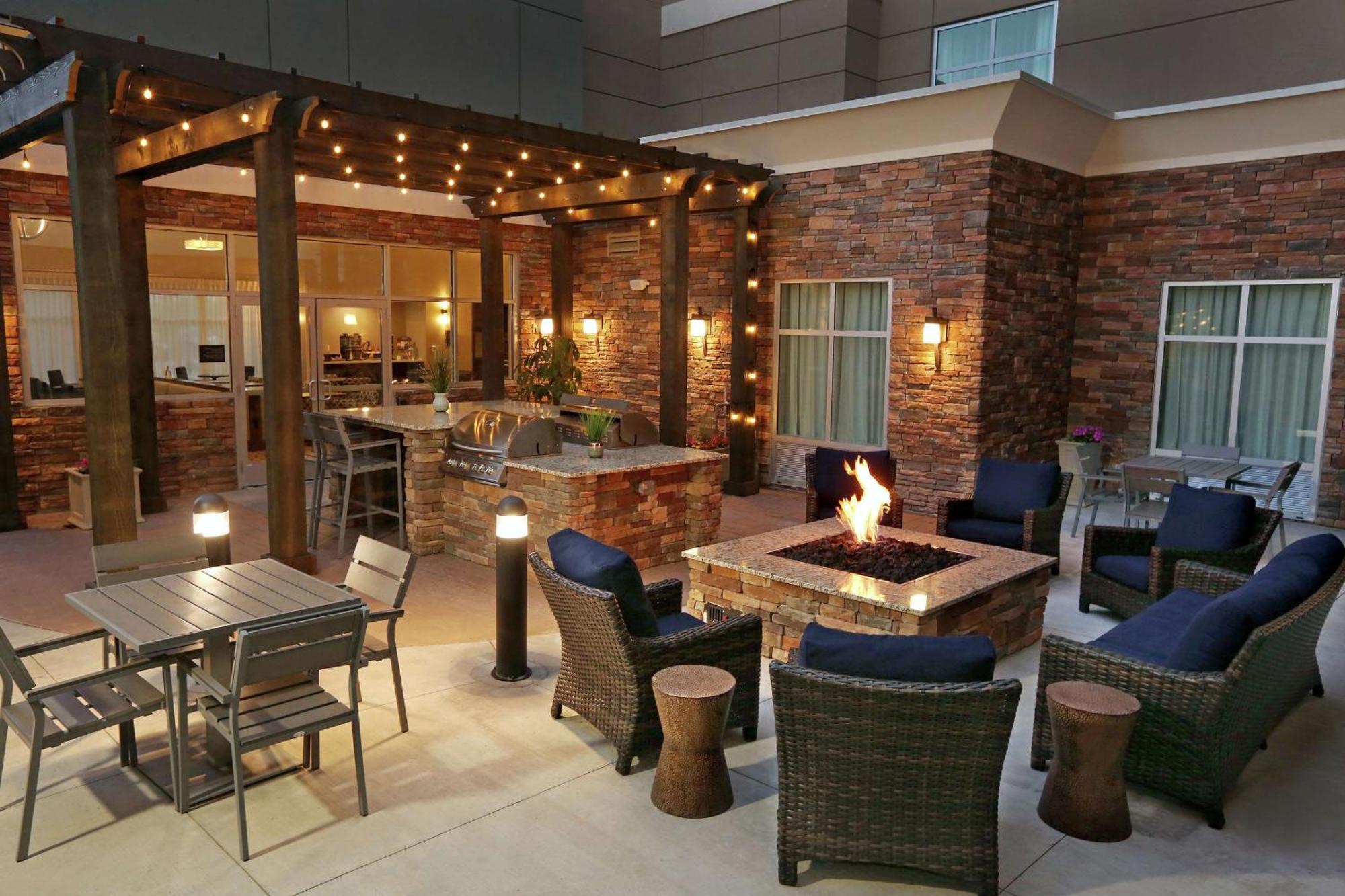Homewood Suites By Hilton West Fargo/Sanford Medical Center Esterno foto